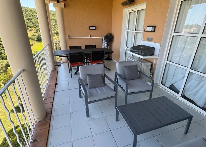 Bel Vue Pour 6p * Saint-Raphael (Var)