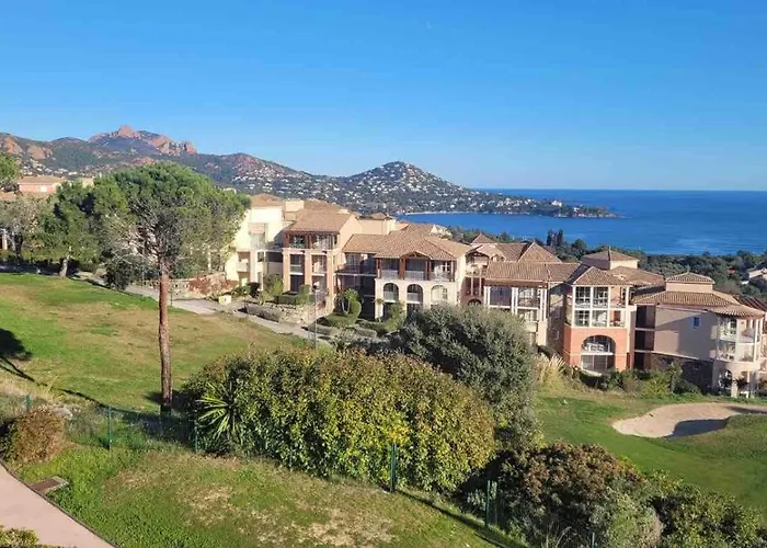 Bel Vue Pour 6p * Saint-Raphaël